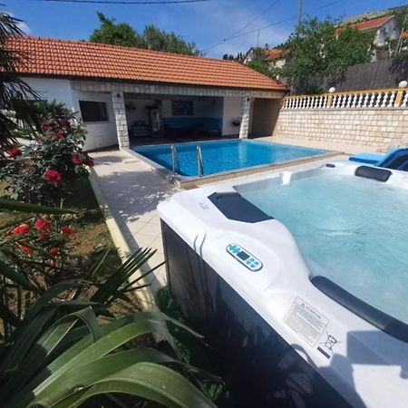 Apartment Oaza Mostar Eksteriør billede