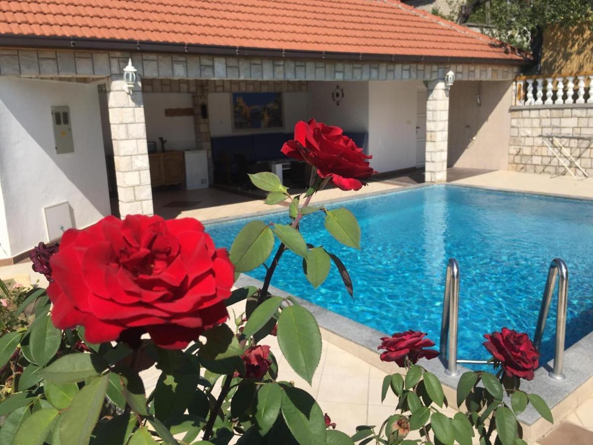 Apartment Oaza Mostar Eksteriør billede